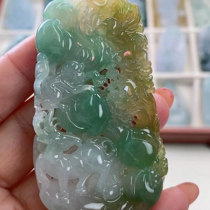 颈饰未镶嵌翡翠翡翠