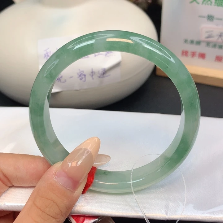 未镶嵌手镯翡翠27