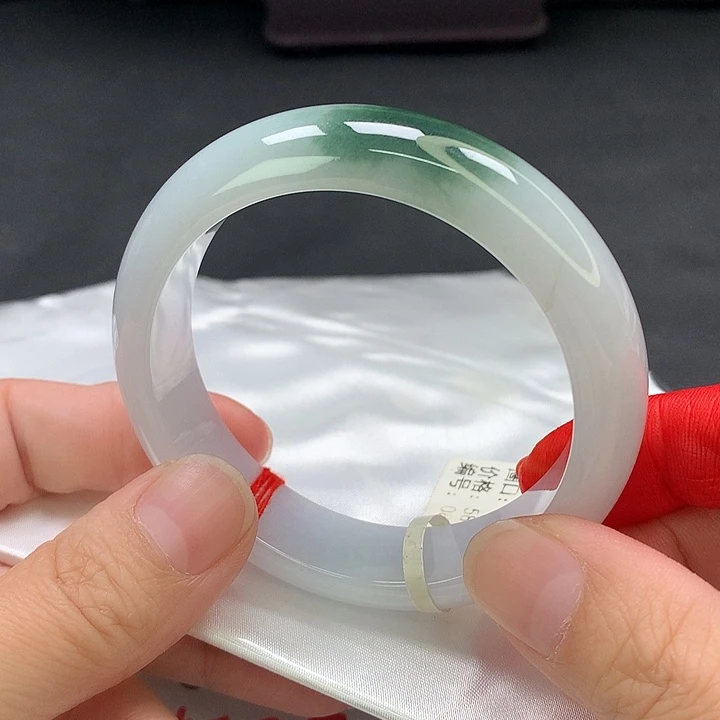 翡翠未镶嵌手镯轮胎56