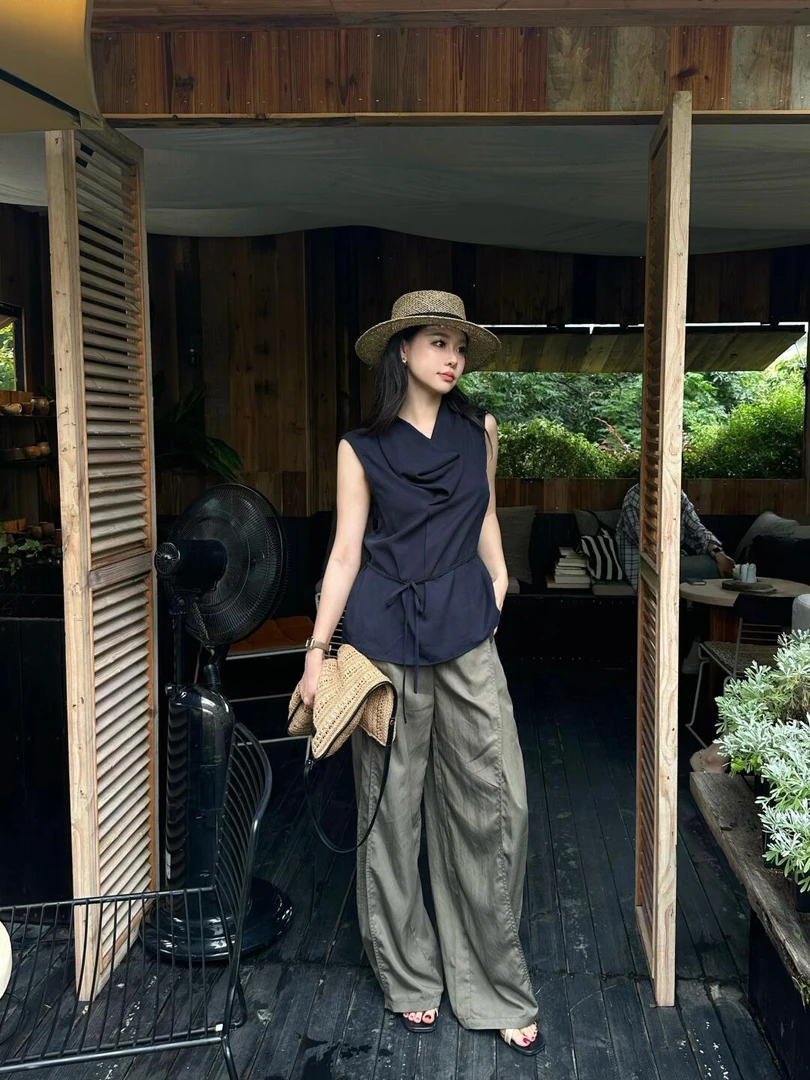 2025夏季新款法式气质高级感无袖衬衫上衣高腰休闲阔腿裤两件套女