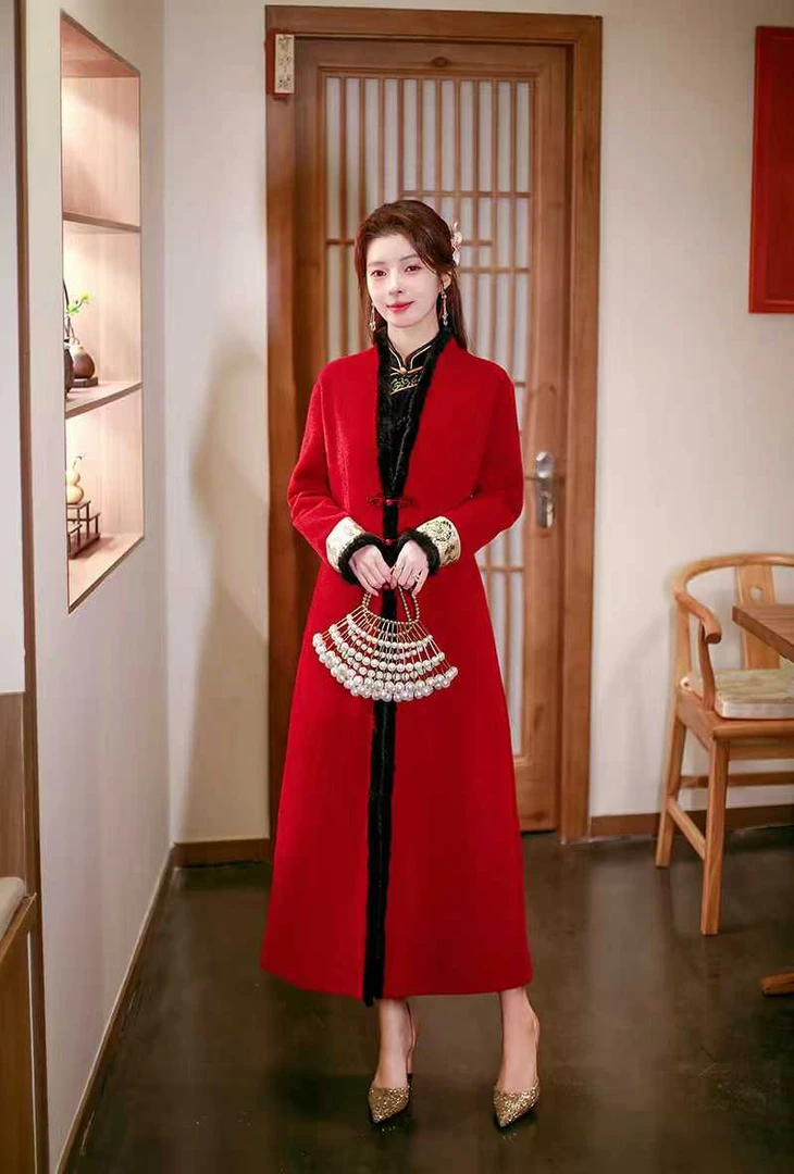 【外披】新中式V领毛领厚款民国风加厚秋冬时尚潮流女装旗袍裙复古