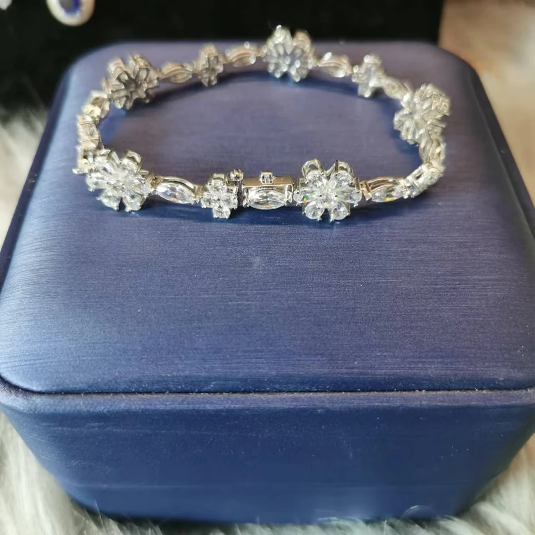 带包装 【樱桃珠宝】花朵水滴满钻手链