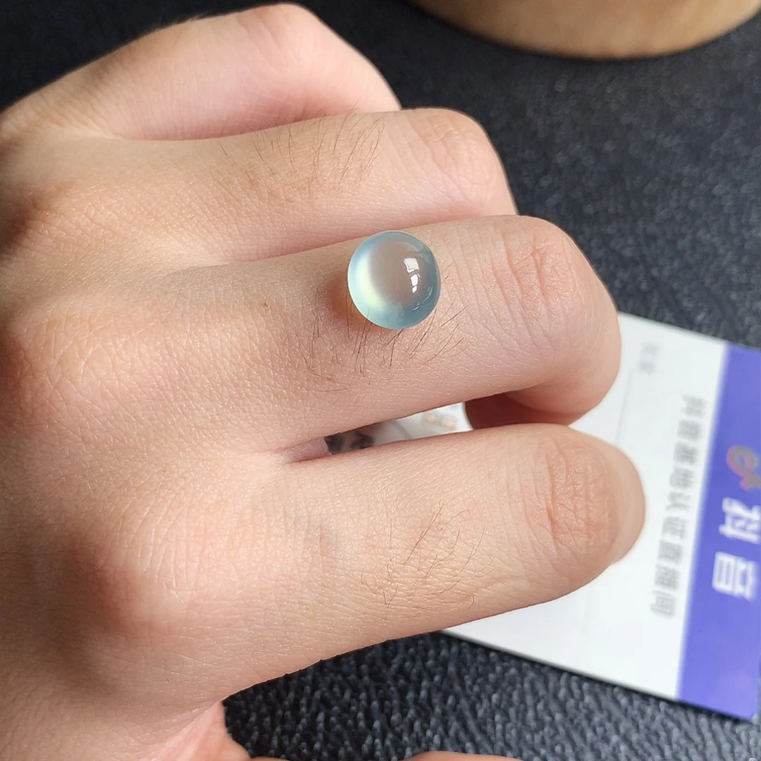 吊坠(不含链)未镶嵌翡翠蛋面