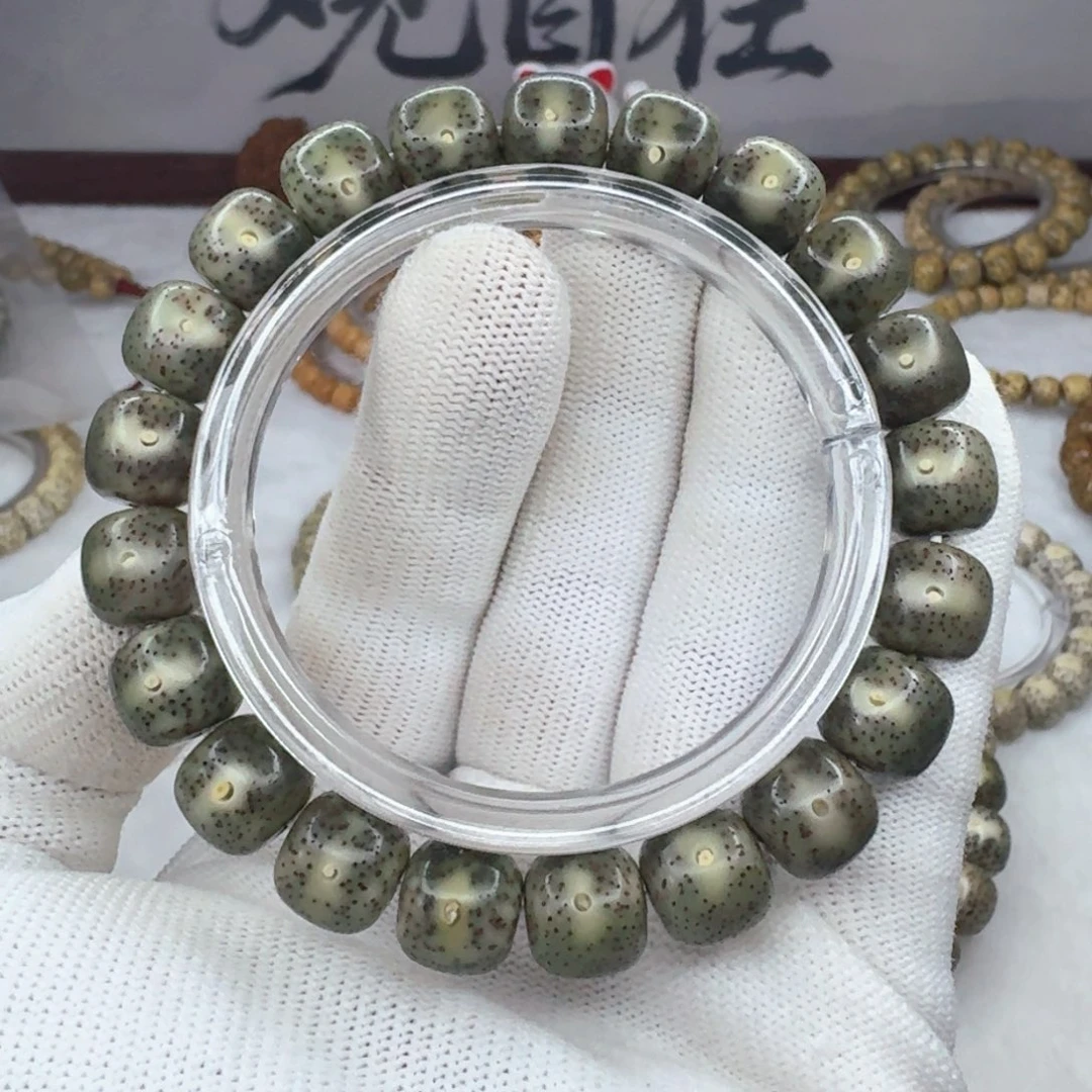 星月菩提吊坠11×10横纹丹凤眼  1060