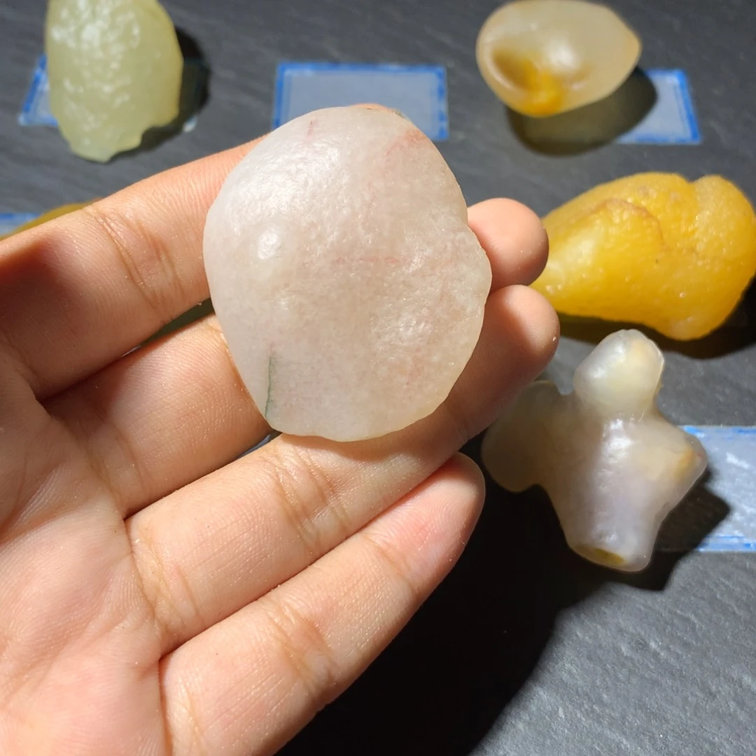 玛瑙/玉髓原石未镶嵌