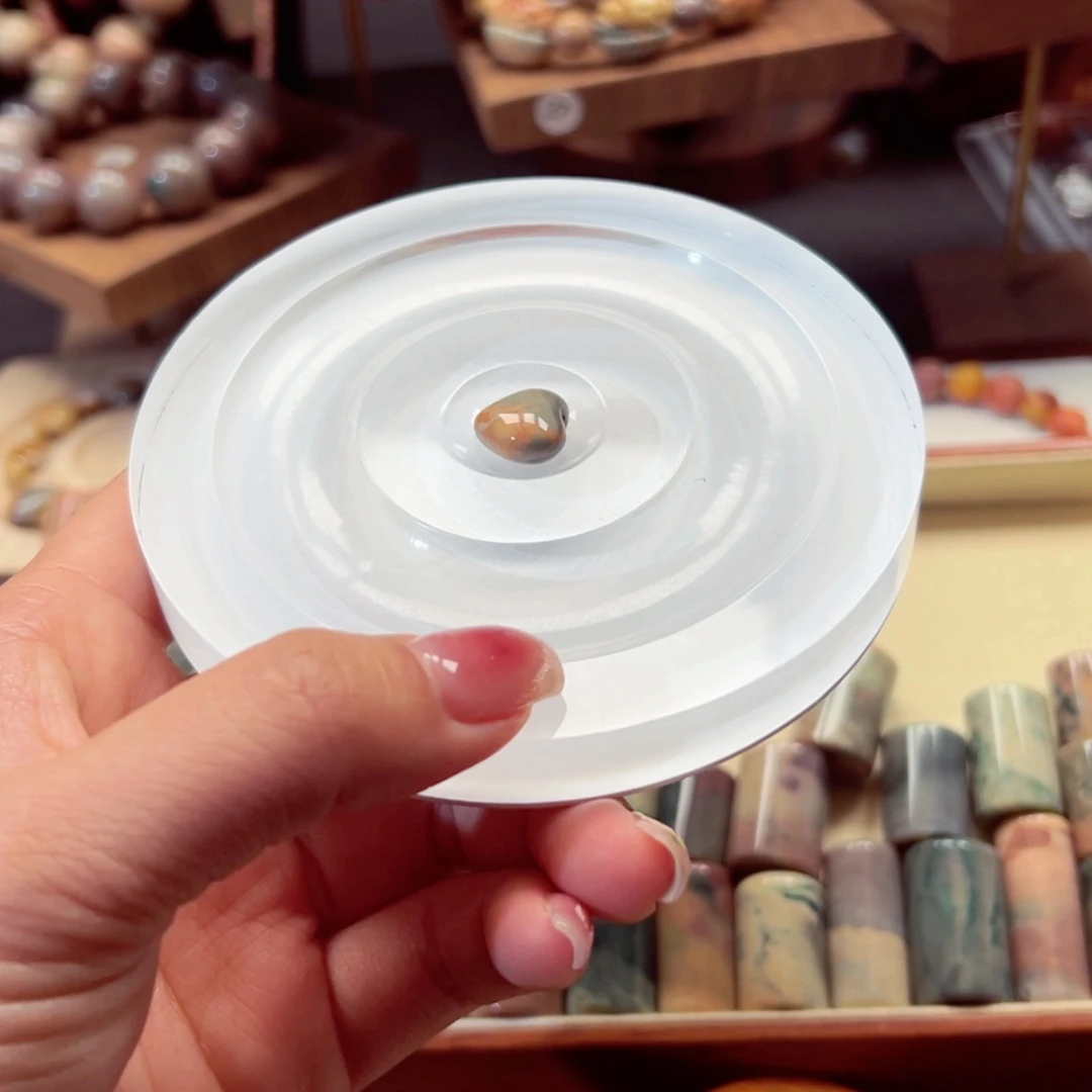 【闪购商品】石英质玉手链未镶嵌北***北18