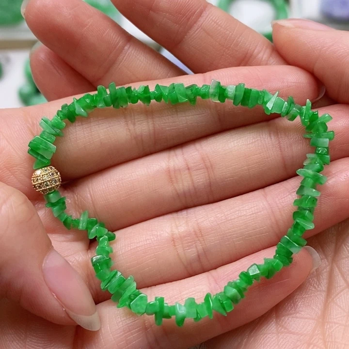 翡翠颈饰未镶嵌吊坠