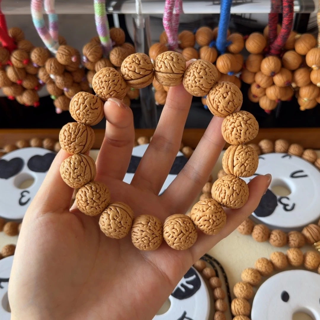 奶油龙鳞肌肉吊坠闪5