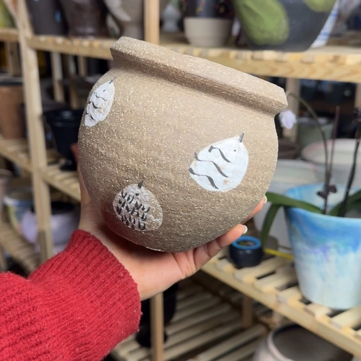 景德镇桌面陶瓷花盆