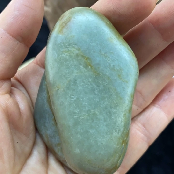未镶嵌和田玉（糖玉）挂件