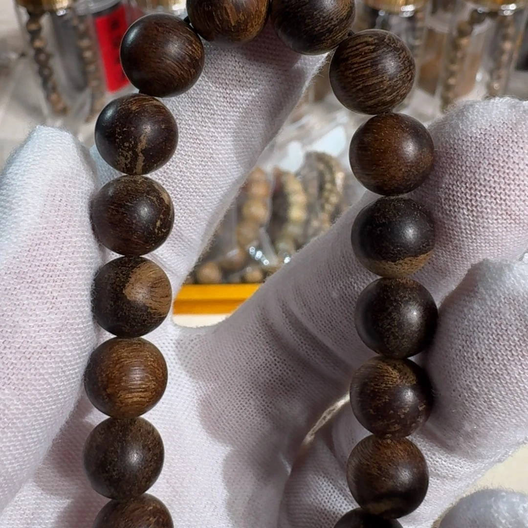 沉香碎屑沉香惠安土沉1.0沉水11.7克