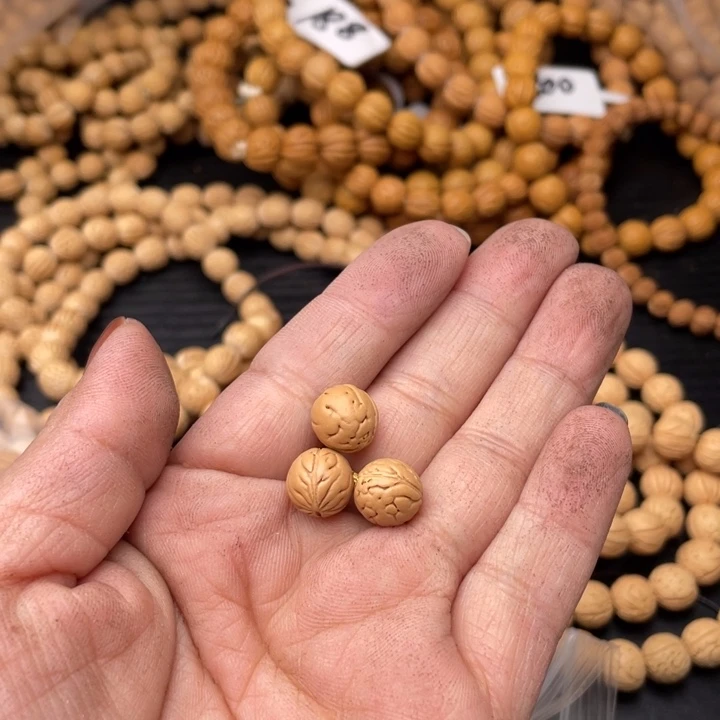 核桃手串/手链散发100元优惠活动