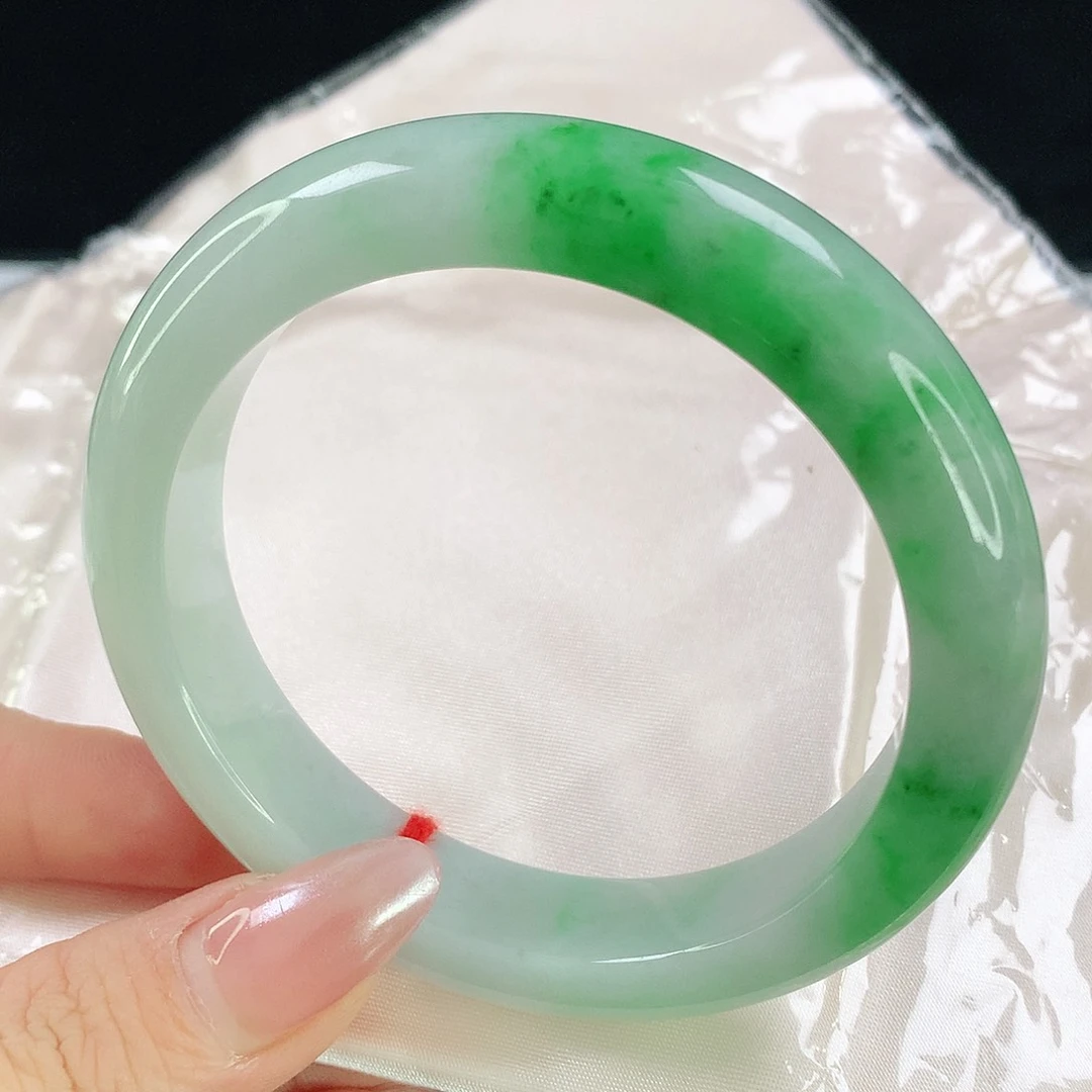 未镶嵌手镯翡翠829