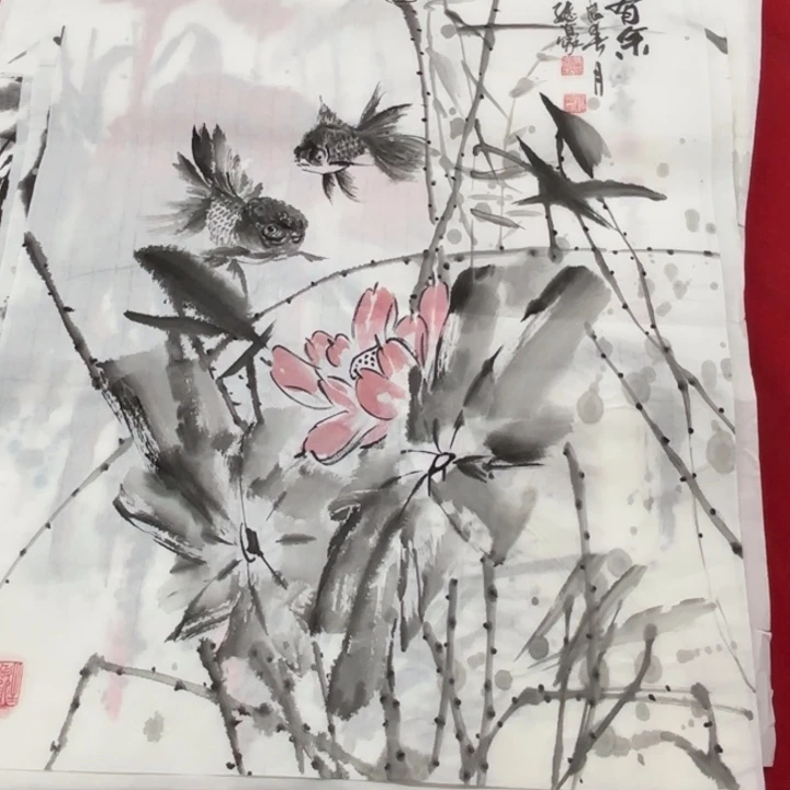 国画花鸟等多种鸟类的栖息