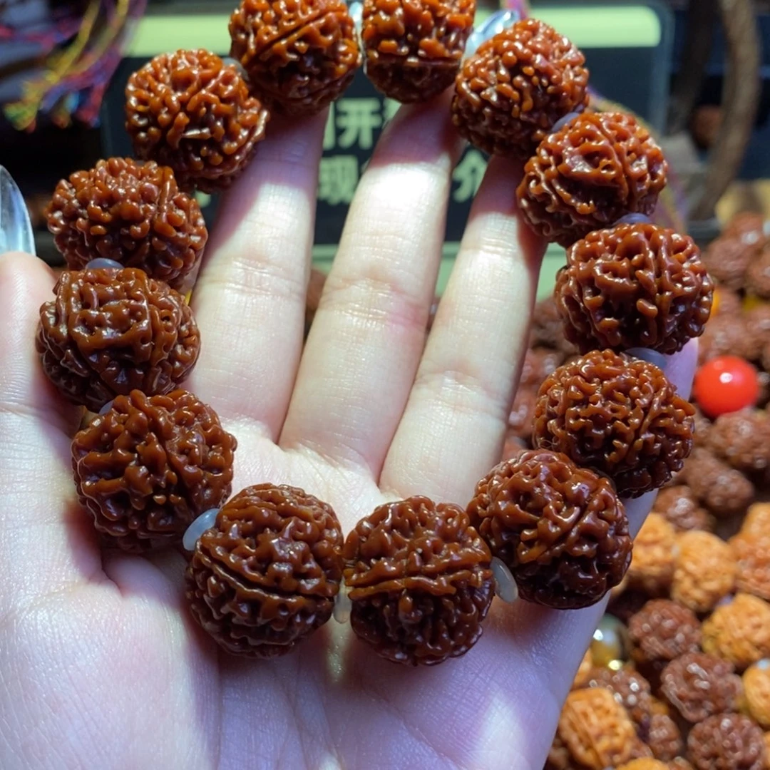 金刚菩提手串226原生态玉华