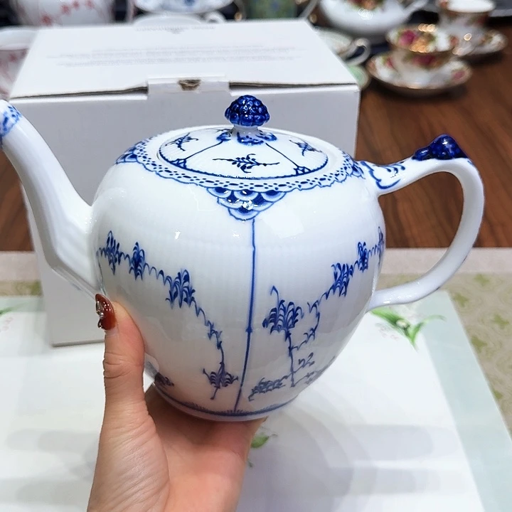 瓷片杯子杯子杯子水杯杯子水杯