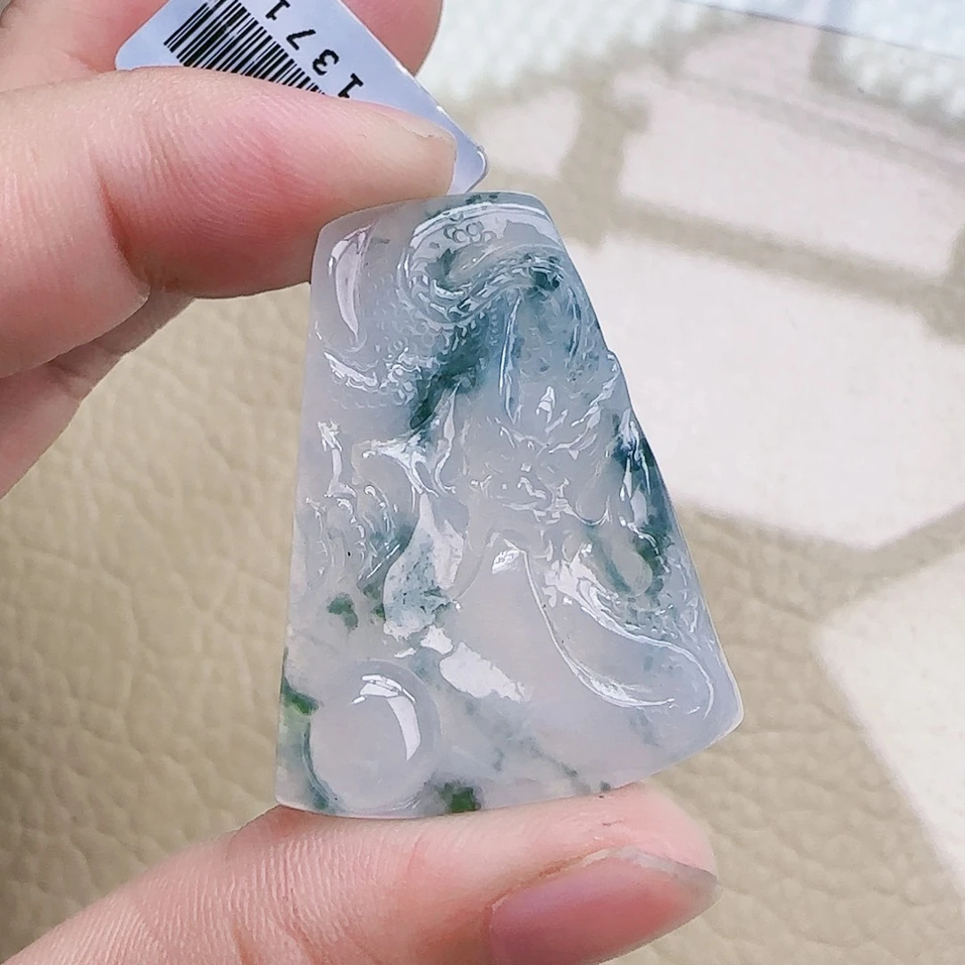 【闪购商品】颈饰未镶嵌翡翠