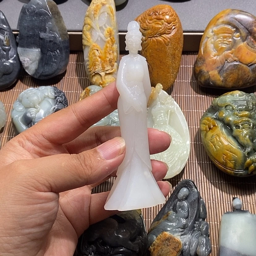 【闪购商品】和田玉把件未镶嵌鼎*定制