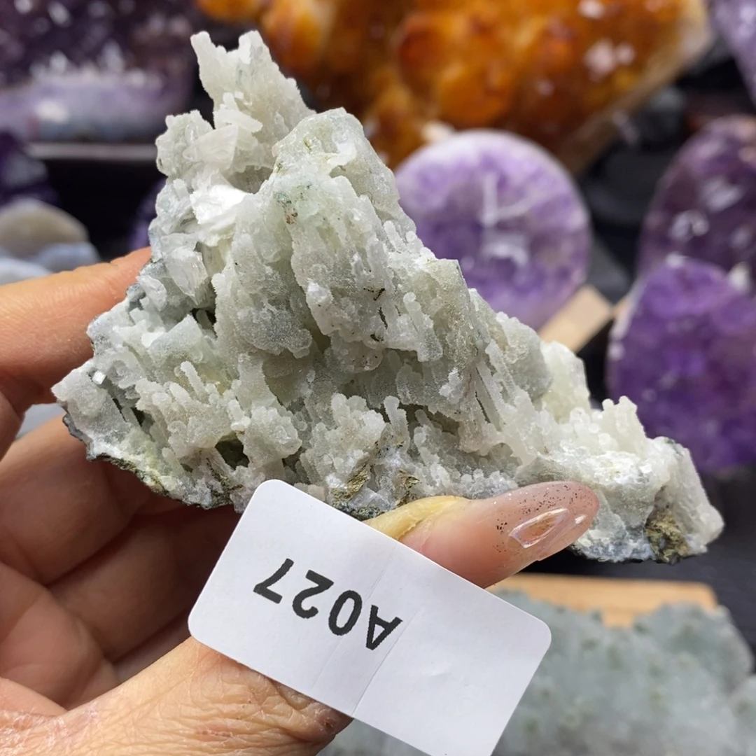 大型摆件（非配饰）未镶嵌水晶