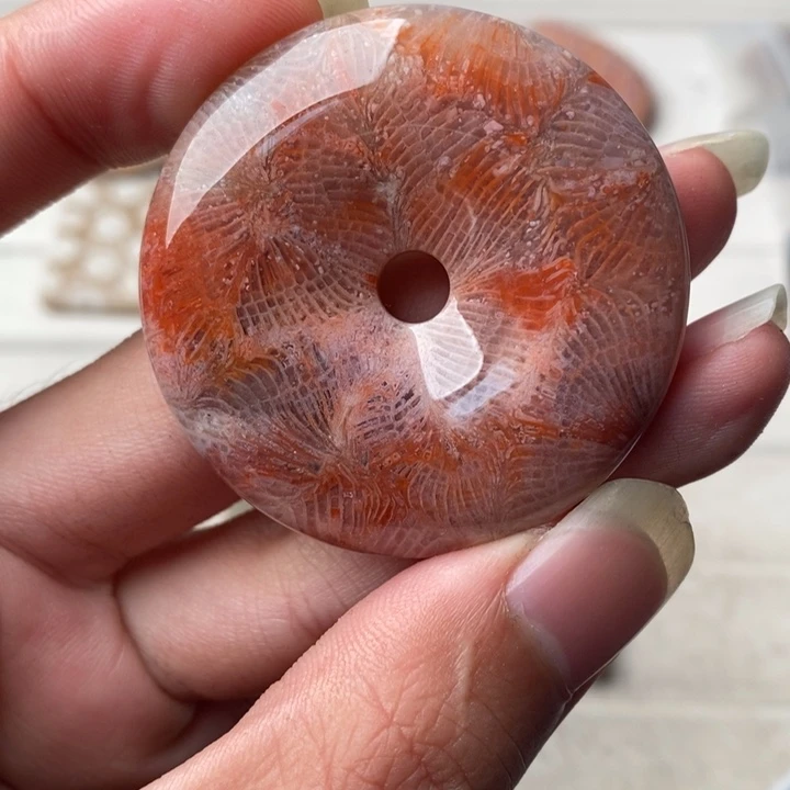 硅化玉颈饰未镶嵌