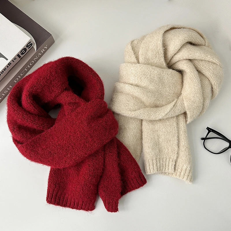 高级感韩版百搭小围巾女秋冬季软糯针织纯色百搭护颈围脖2024新款