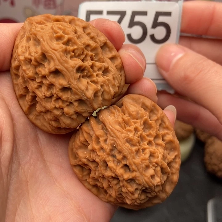 吊坠文玩核桃755精品炮弹南疆