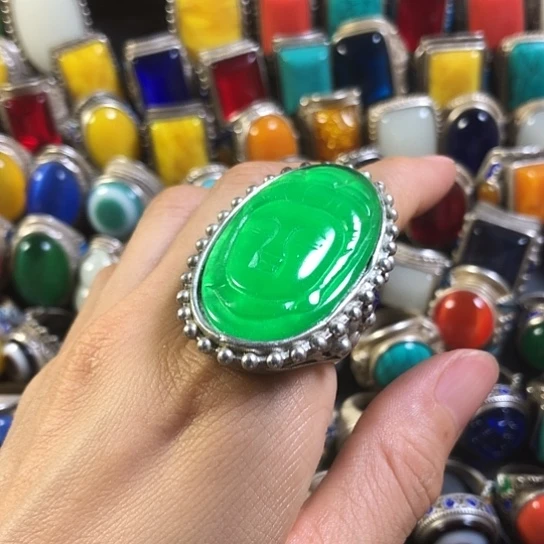 陶瓷合金复古设计风格