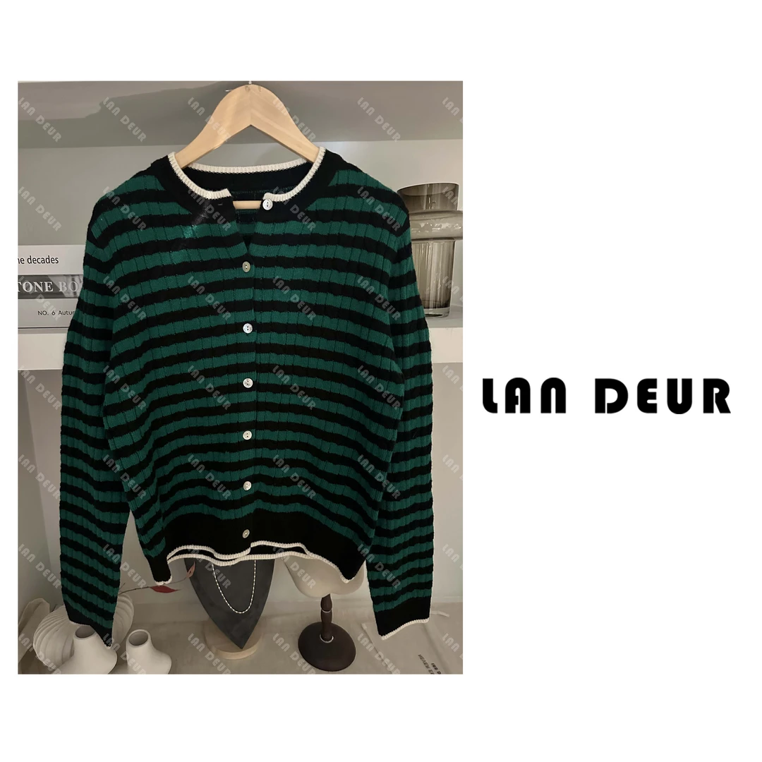 JIUJIU【蝴蝶诗】通勤百搭撞色圆领条纹显瘦针织衫