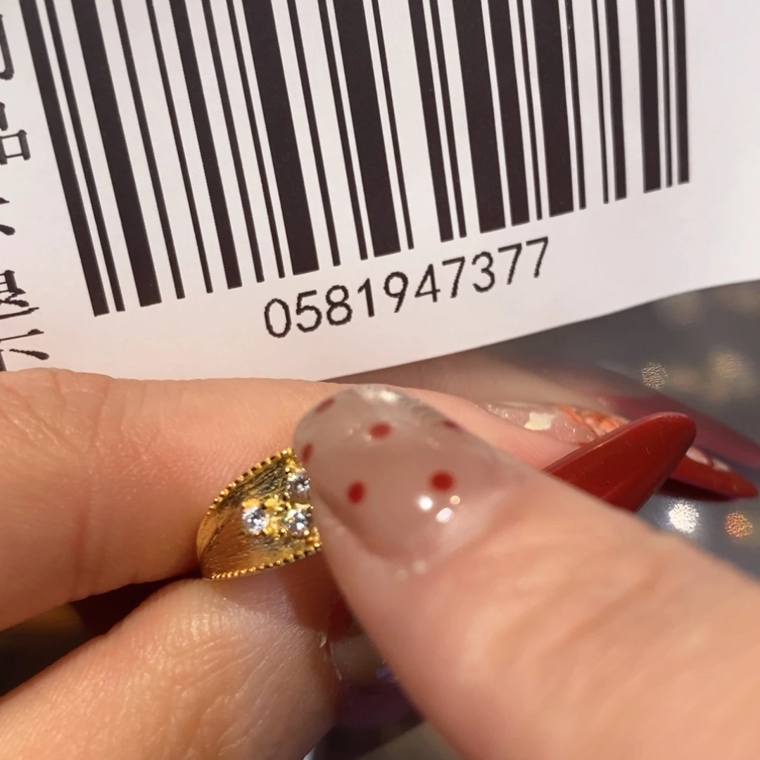 欧泊欧泊戒指银S925镶嵌一***.