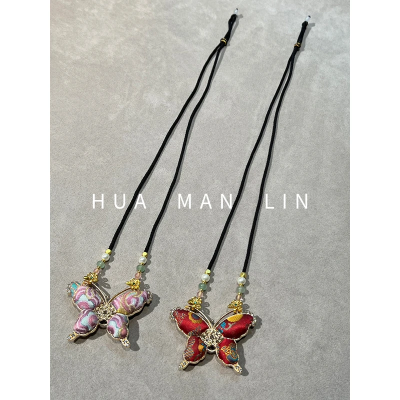 【花滿林】‘蝴蝶’两色烫钻桑蚕丝挂件【不定位花色】034