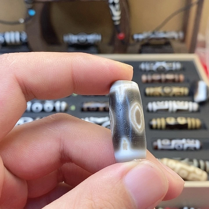 吊坠玛瑙未镶嵌安****司