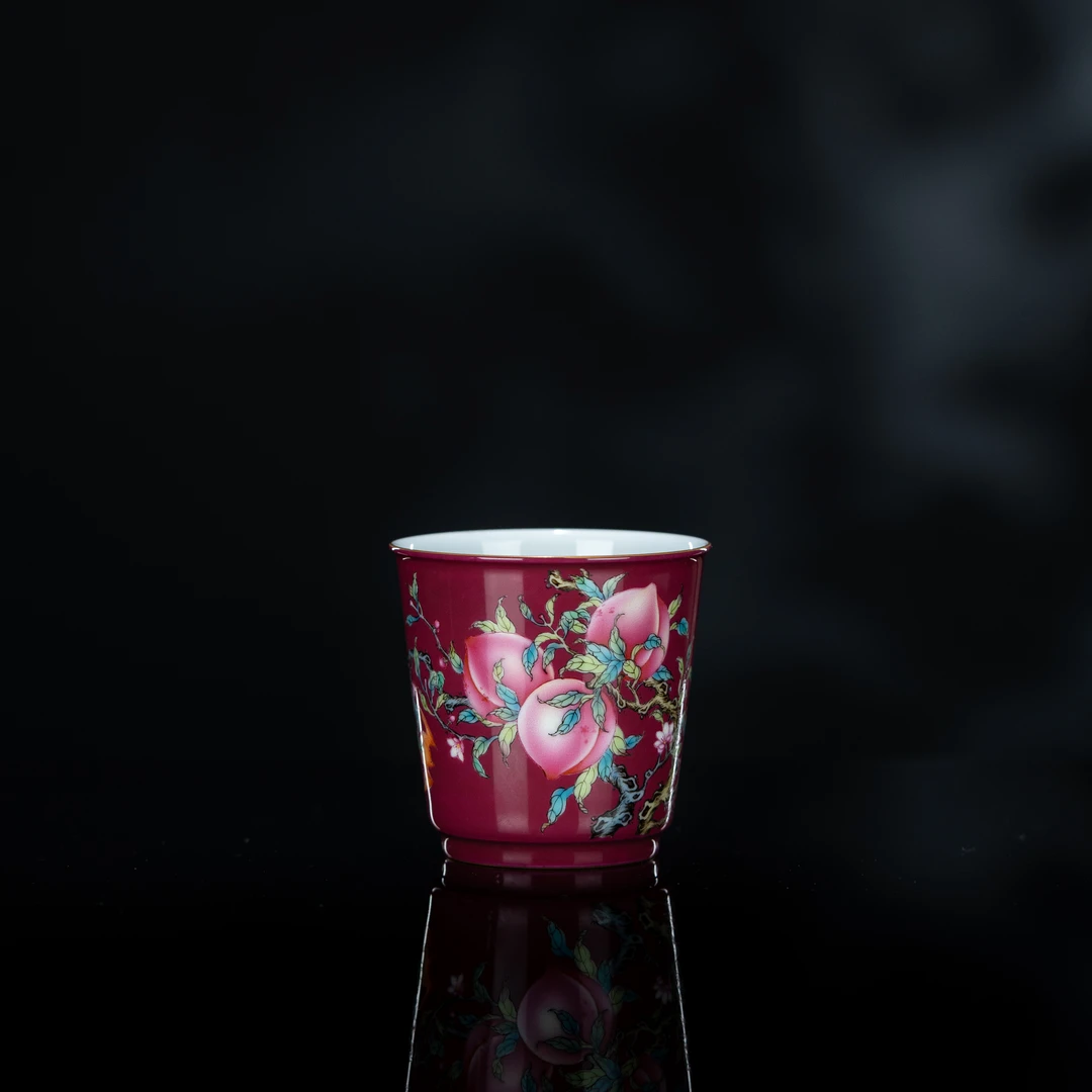溢珍堂 胭脂红五桃可乐杯 200cc 瓷器茶周边茶具