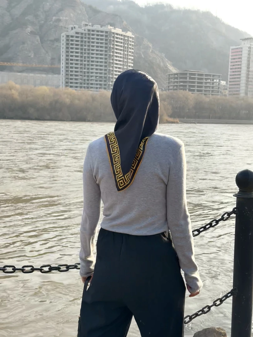 真丝款方巾百搭夏季洋气高级感