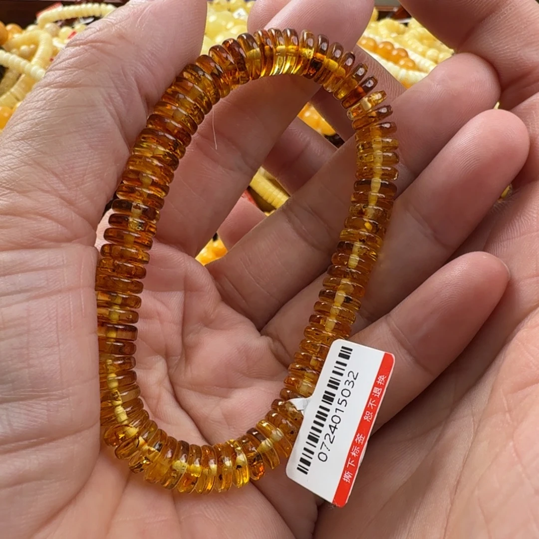 未镶嵌琥珀珠宝奇石