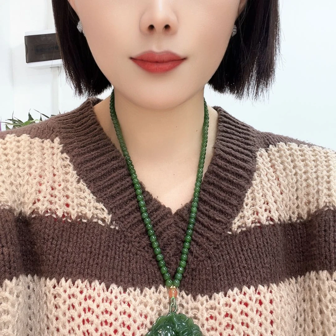 和田玉（碧玉）颈饰未镶嵌