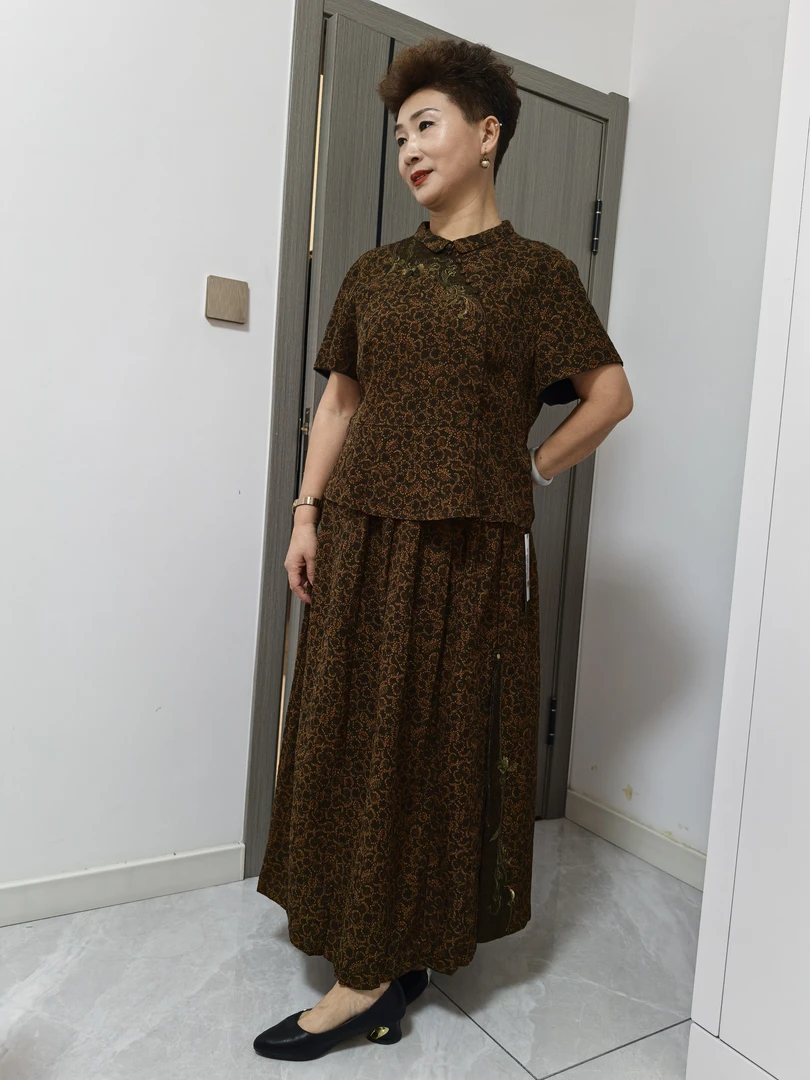 百分百桑蚕丝高品质新中式设计款刺绣香云纱套装68227