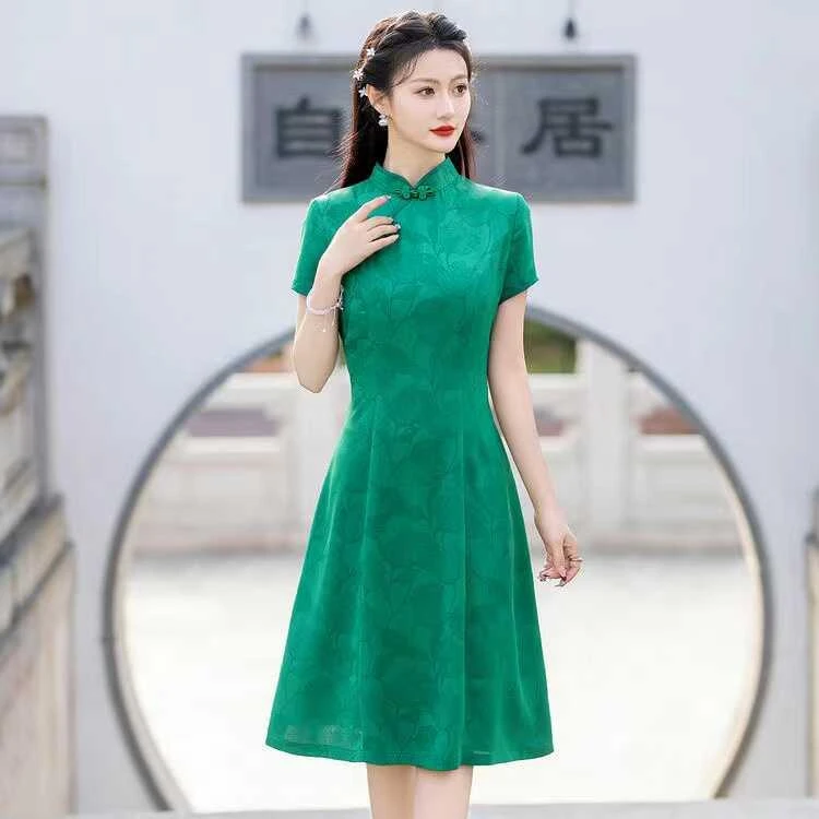 旗开得胜送考红色旗袍2025夏季新款醋酸提花改良新中式连衣裙