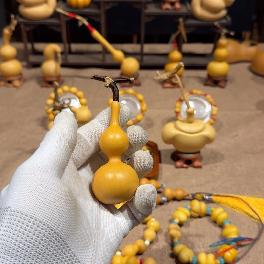 王***豪葫芦手把葫芦一把抓