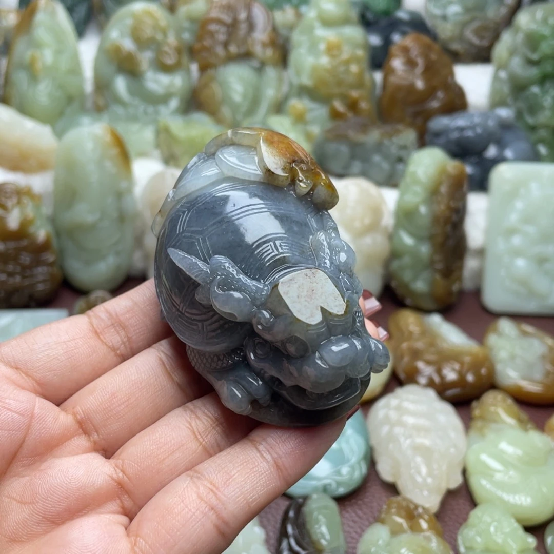 宁***远和田玉未镶嵌颈饰