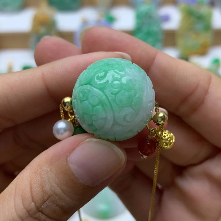 颈饰未镶嵌翡翠翡翠