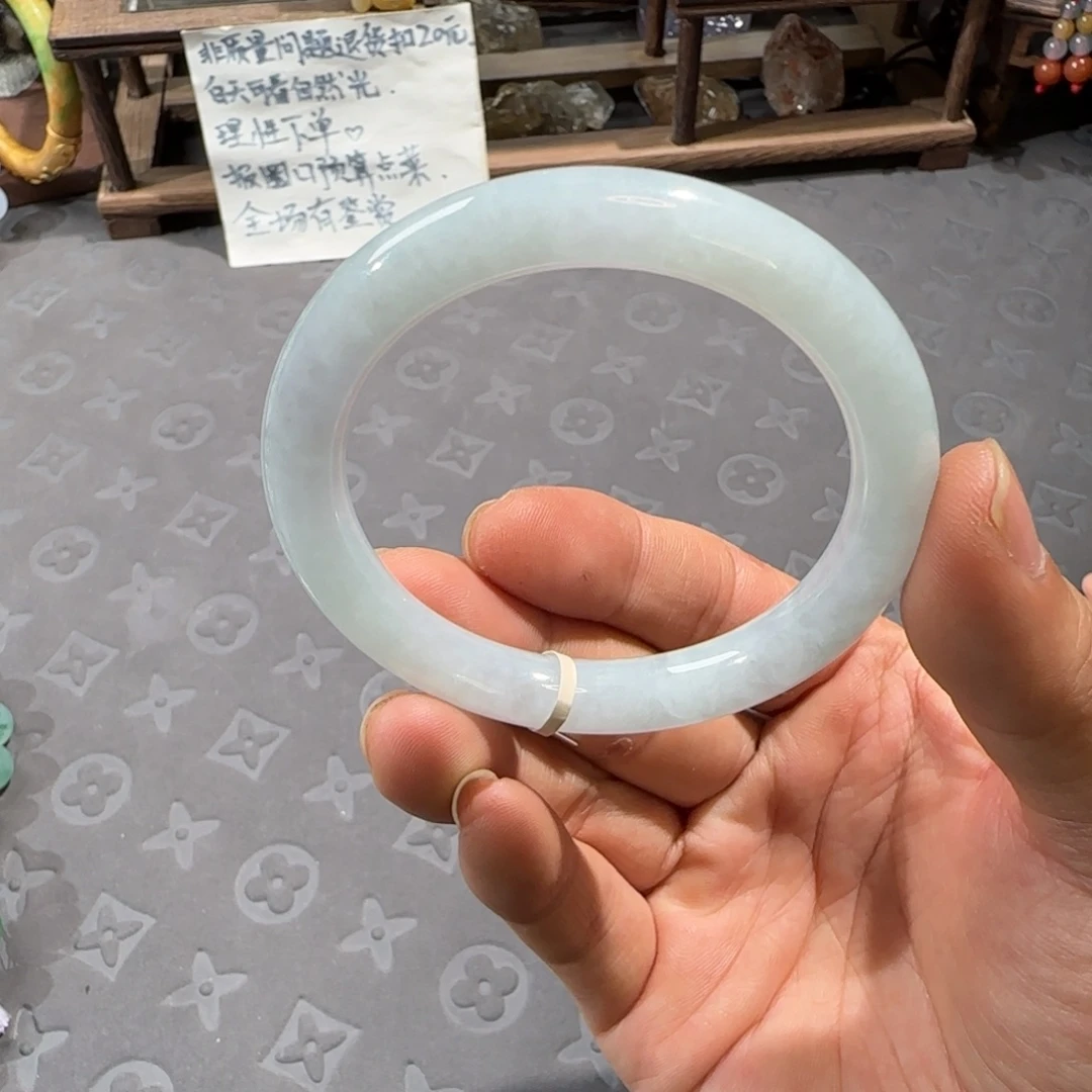 未镶嵌手镯翡翠53.8圆条