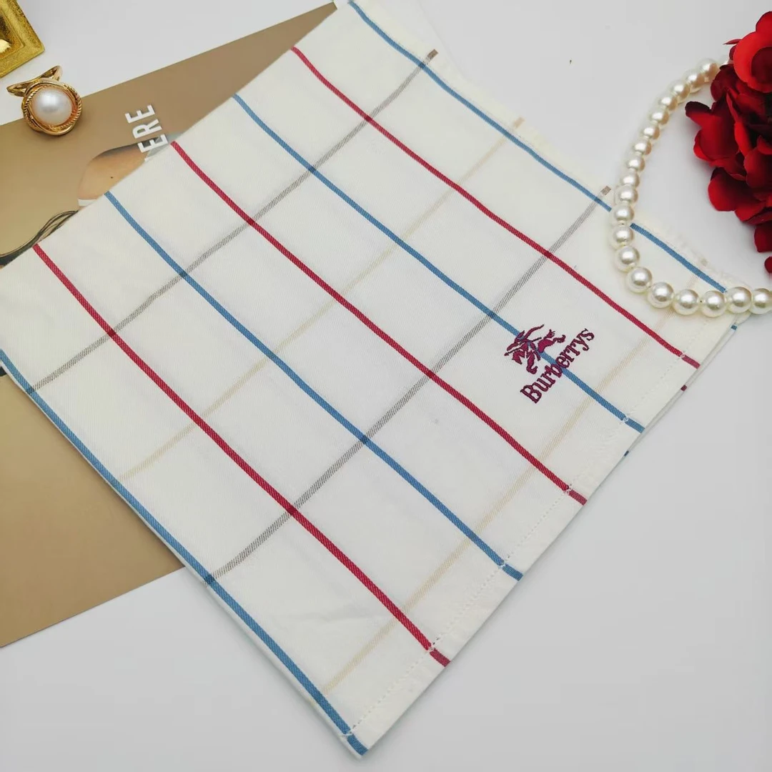 95新 BURBERRY/博柏利 海囤/巴宝莉/丝巾/YY05645