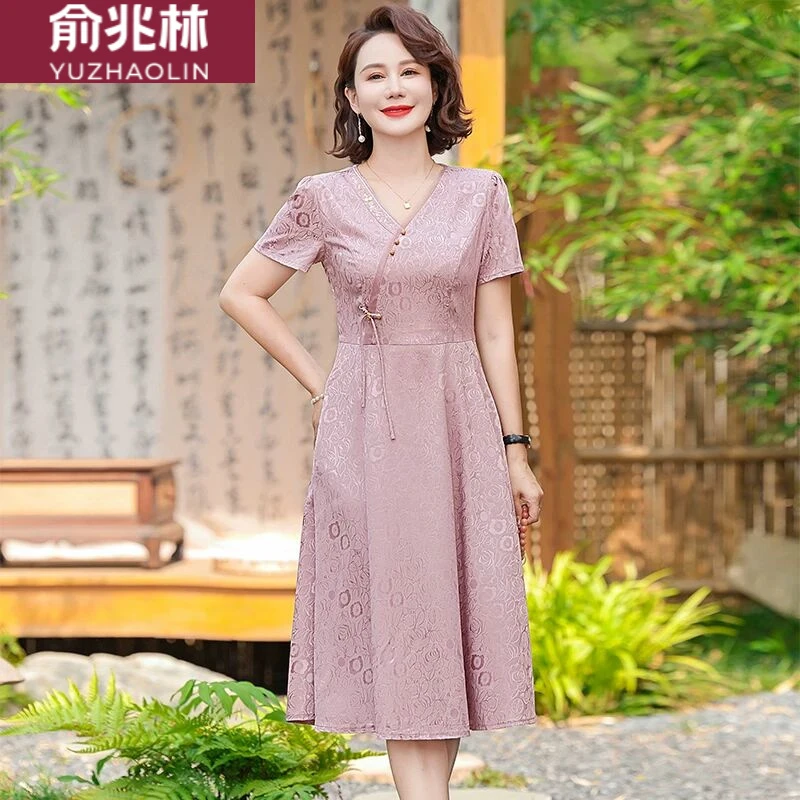 俞兆林妈妈夏装洋气新中式连衣裙女2025新款中老年高贵遮肚气质国