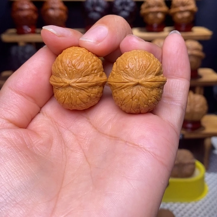 文玩核桃把件金豆19