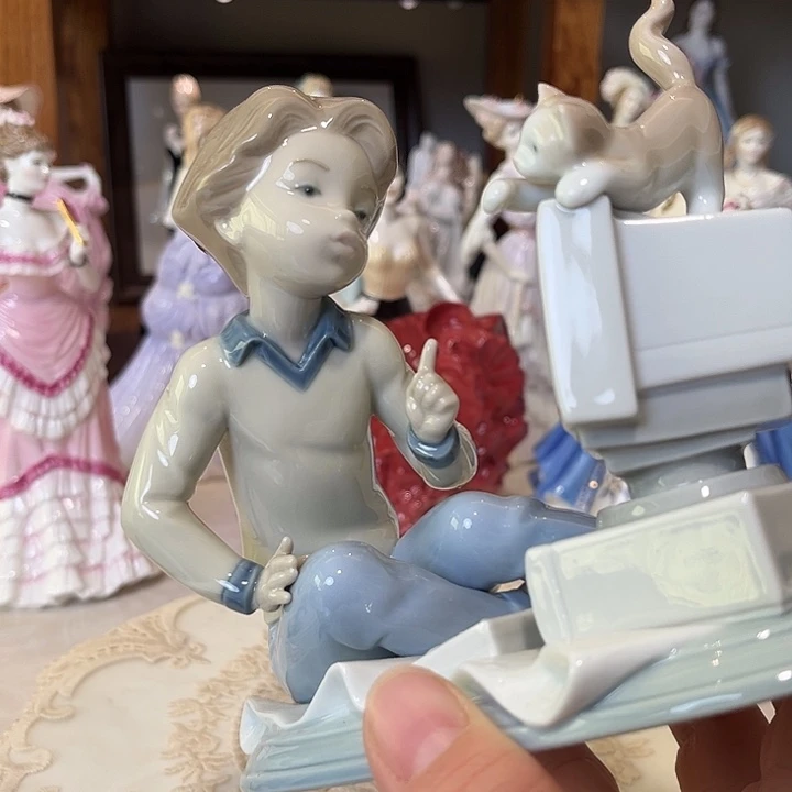 杯欧洲中古瓷器摆件