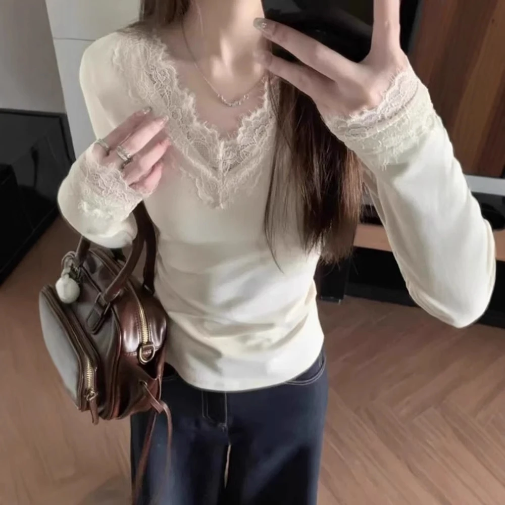 【自设工厂现货现发 】法式蕾丝花边磨毛加绒打底衫女内搭气质修