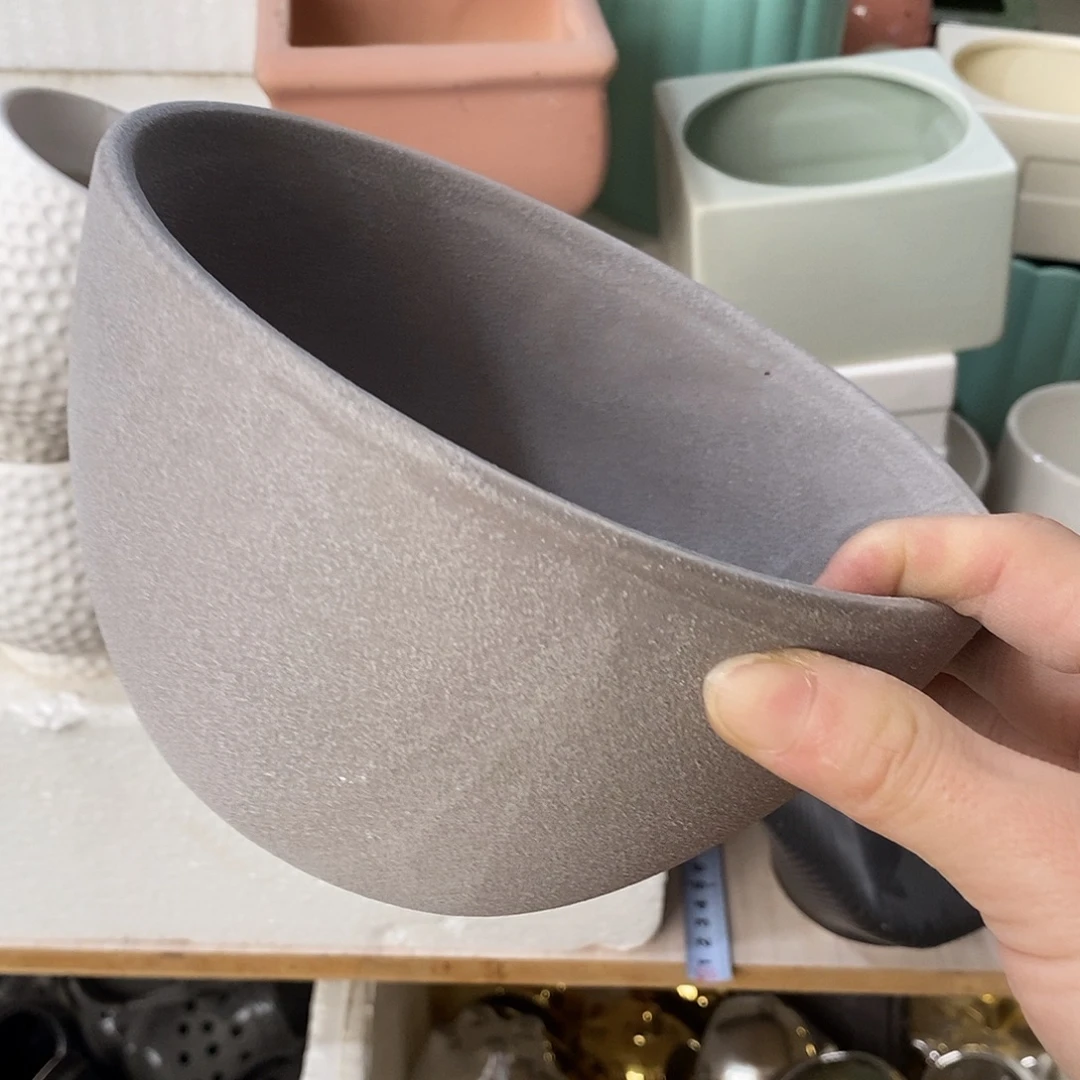 杯子陶盆有孔 瑕疵介意勿拍