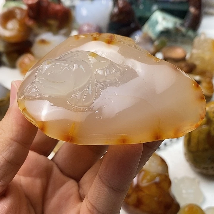 未镶嵌颈饰玛瑙/玉髓