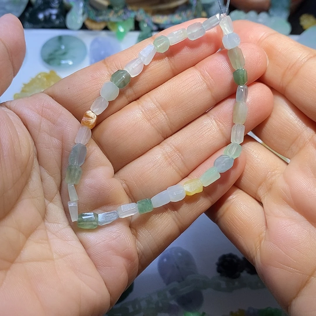 定制翡翠未镶嵌碎冰冰冰手串