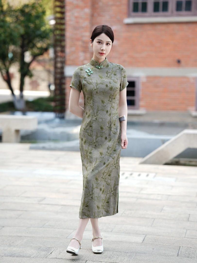 璃华 气质时尚夏季中长款旗袍